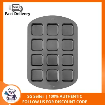 Wilton 12 Cavity Brownie Bar Pan