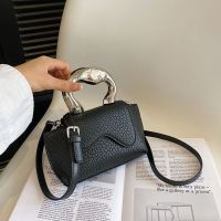 【Hot Sale】 women 2023 new niche design light luxury high value all-match bag square portable shoulder Messenger