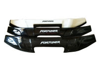 กันสาดแมลง TOYOTA FORTUNER ปี 2012 สีขาว , สีดำ ทรงเว้า ขนาดกลางและขนาดใหญ่ ตรงรุ่น มีอุปกรณ์พร้อมติดตั้ง