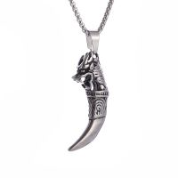 Fashion Domineering Wolf Tooth Stainless Steel Necklace Mens Retro Wolf Head Pendant Punk Trend Hip-Hop Jewelry Gift