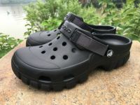 【Ready Stock】2023CrocsˉNew Personalized Mens Thick Sole Elevated Casual Beach Outdoor Hole Sandals
