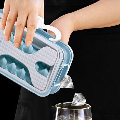 Ice Cube Ball Mould Portable Ice Maker Bottle Can Make 18 Ice Cubes Ice Ball Bubble Curling Foldable Ice Tray