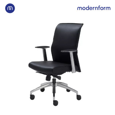Modernform เก้าอี้ผู้บริหารพนักพิงกลาง รุ่น Ivention โครงเหล็กชุบโครเมียม หุ้มหนังเเท้สุดหรู ระบบโยกเอนแบบซิงโครไนซ์