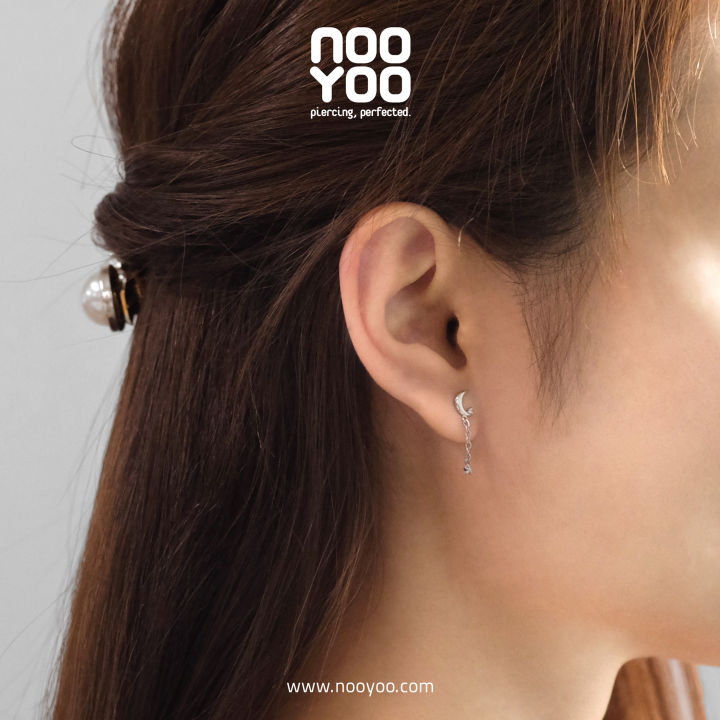 nooyoo-ต่างหูสำหรับผิวแพ้ง่าย-tiny-moon-amp-star-dangle-surgical-steel
