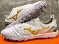 รองเท้ากีฬา รองเท้าฟุตซอล 100ปุ่ม  Mizuno