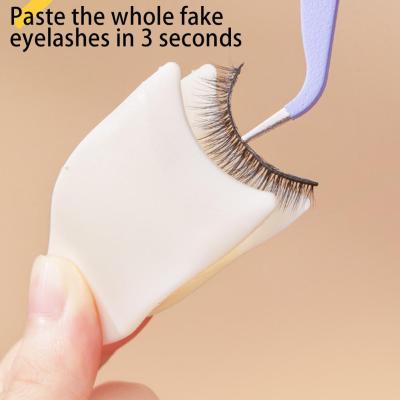 False Eyelash Aid Novice Paste Eyelash Makeup Small Tweezers Clip Plastic Q6P7