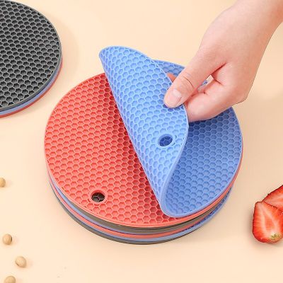 Silicone Insulation Pad Meal Mat Bowl Mat Sand Pot Anti Scalding Pot Bowl Mat Meal Plate High Temperature Resistant Table Mat