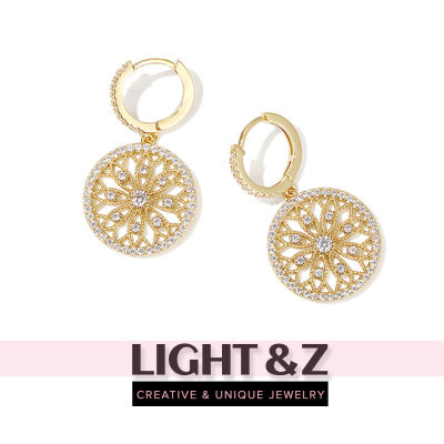 LIGHT &amp; Z Retro สไตล์ต่างหูหญิง Dream Catcher รอบ Hollow Micro-inlaid zircon Baroque แฟชั่นเครื่องประดับ