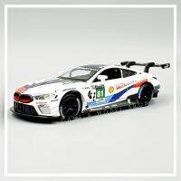 โมเดลรถแข่ง เลอ มองส์ บีเอ็มดับเบิ้ลยู เอ็ม 8 จีทีอี BMW M8 GTE Le Mans 1:32 [HUADAWEI] (แพ็คกล่อง)