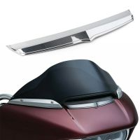 1Pcs Chrome Motorcycle Front Fairing Air Flow Vent Accent Trim Decoration For Harley Road Glide FLTR 2015 2016 2017 2018 2019