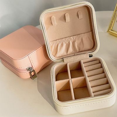 Portable Jewelry Storage Box Candy Color Travel Storage Organizer Jewelry Case Earrings Necklace Ring Jewelry Organizer Display