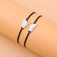 2Pcs/Set Butterfly Pendant Bracelet for Women Girl Friendship Bracelet Handmade Woven Hide Rope Bracelet for Mother Daughter Wireless Earbuds Accessor