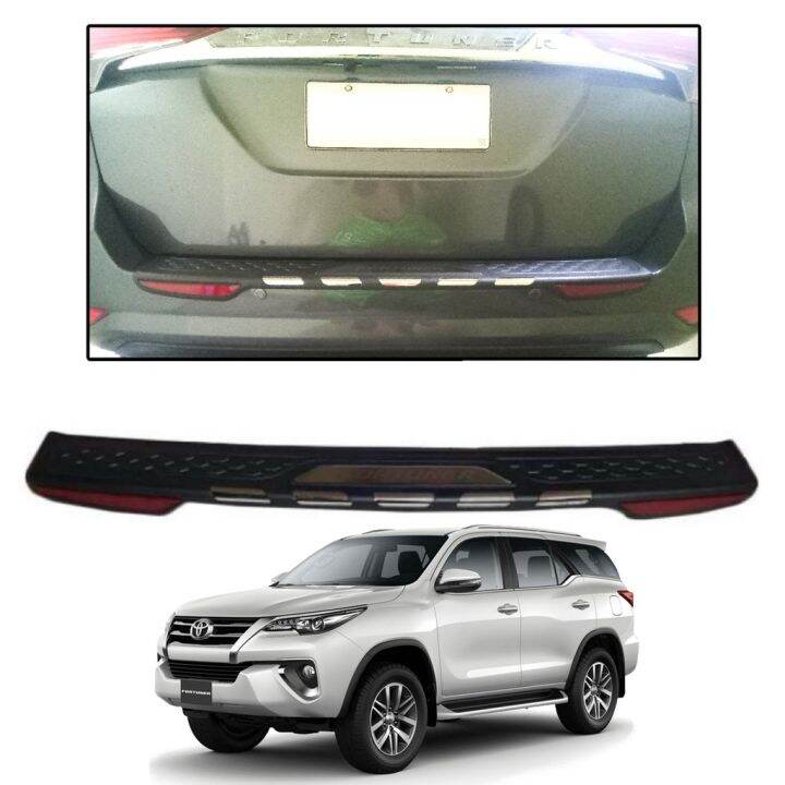 Rear Stepsill Trim & reflector Rear Bumper Guard Step Sill TOYOTA