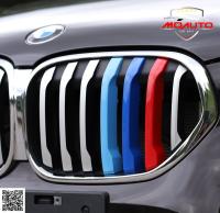 แถบสี ///M Performance ติดกระจังหน้า X1 F48 2020-2023 LCI