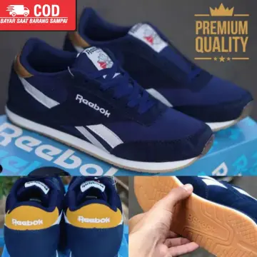 sepatu reebok cowok