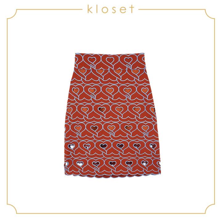 kloset-heart-midi-skirt-aw19-s004-เสื้อผ้าผู้หญิง-เสื้อผ้าแฟชั่น-กระโปรงแฟชั่น-กระโปรงผ้าปัก