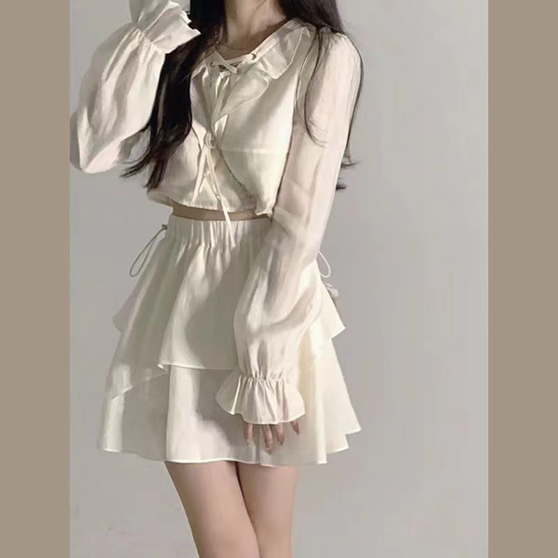 Muse Fashion đầm Bộ Áo Sơ Mi Kiểu Pháp Ren Rỗng Mùa Hè 2022 Phong Cách Thuần Khiết Mới Thời Trang Bong Bóng Tay Ngắn Áo Nữ