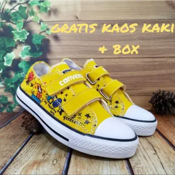 Childrens yellow outlet converse boots