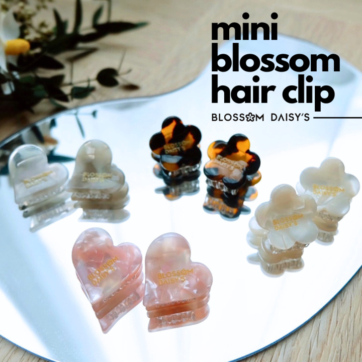 blossomdaisys-mini-blossom-hair-clip-กิ๊บติดอะคริลิครูปทรงดอกไม้-รูปทรงหัวใจ-ปั๊มโลโก้แบรนด์-มีลายหินอ่อนในตัวน่ารักมากกก