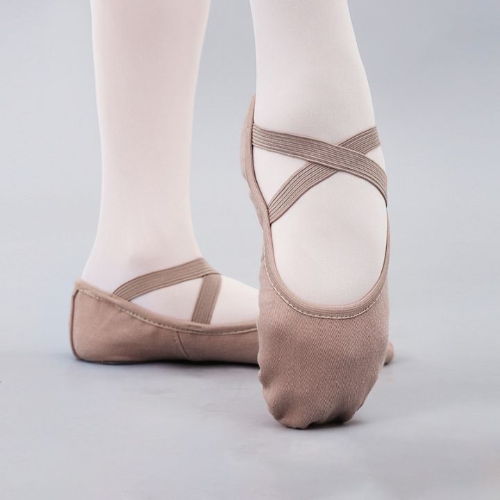 รองเท้าผ้าใบสตรีเต้นรำผ้ายืดหยุ่นสำหรับพื้นรองเท้าผ้าใบนุ่มรองเท้าบัลเล่ต์เด็กผู้หญิงเต้น