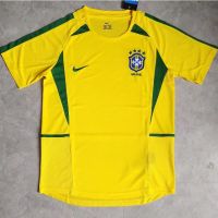 เสื้อกีฬาแขนสั้น ลายทีมชาติฟุตบอล Brazil 2002 season ย้อนยุค ไซซ์ S-XXL AAA