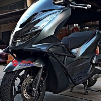 PCX พีซีเอ็ก รถมอไซค์ แคชบาร์ PCX 160 2021 - 2022 V2 ต้องตัดหมุดยึดพักเท้าข้างละ 2 ตัวนะครับ รถมอเตอร์ไซค์ รถจักรยานยนต์ ของแต่งรถ ฮอนด้า Honda