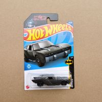 Hotwheels รุ่น Batman Batmobile เทา