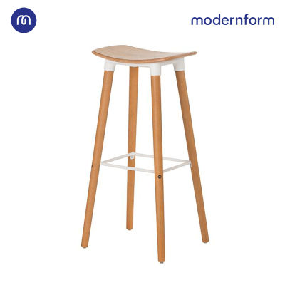 Modernform เก้าอี้เอนกประสงค์ เก้าอี้บาร์สตูลสูง รุ่น ETI 001C เบาะพลาสติก ขาไม้จริง ที่วางเท้าเหล็กสีขาว เหมาะกับการตกแต่งออฟฟิศ เเละคาเฟ่สไตล์โมเดอร์น