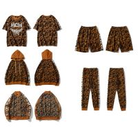 Bape × MCM เสื้อแจ็กเก็ต ลายพราง ปักโลโก้ด้านข้าง