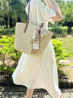 French vintage straw bales ins small seaside on hand-held shoulder large capacity in the summer of hand woven bag