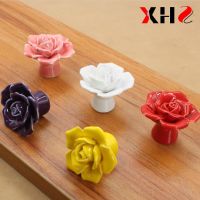 ✒ Fashion Furniture Handles Hardware Ceramic Flower Rose Drawer Knobs Rural Cabinet Cupboard Handles 41mm Diameter 34mm Height