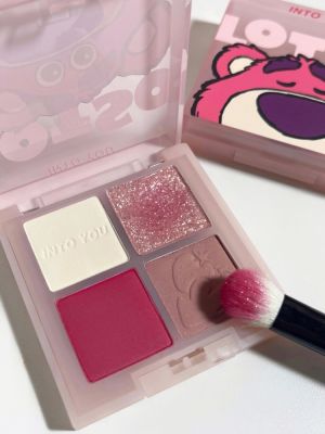 intoyou strawberry bear eyeshadow four colors new co-branded model intoyou Spice Girl sweet berry lip mud summer female 4 colors