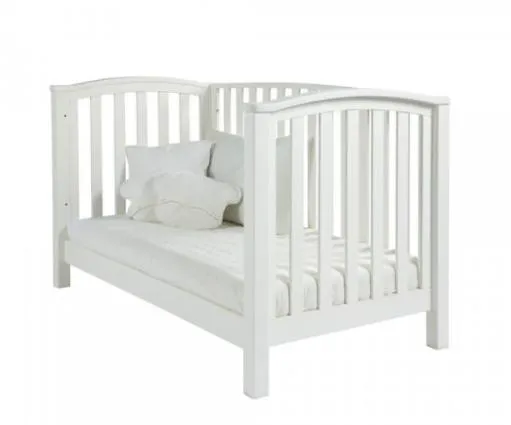 mamas and papas alpine cot bed mattress size