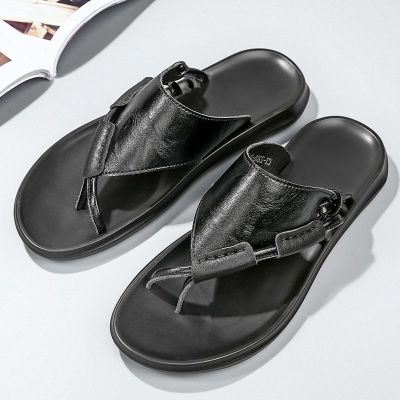2022 summer new style flip-flops mens trendy outer Korean version of all-match soft-soled sandals dual-use leather