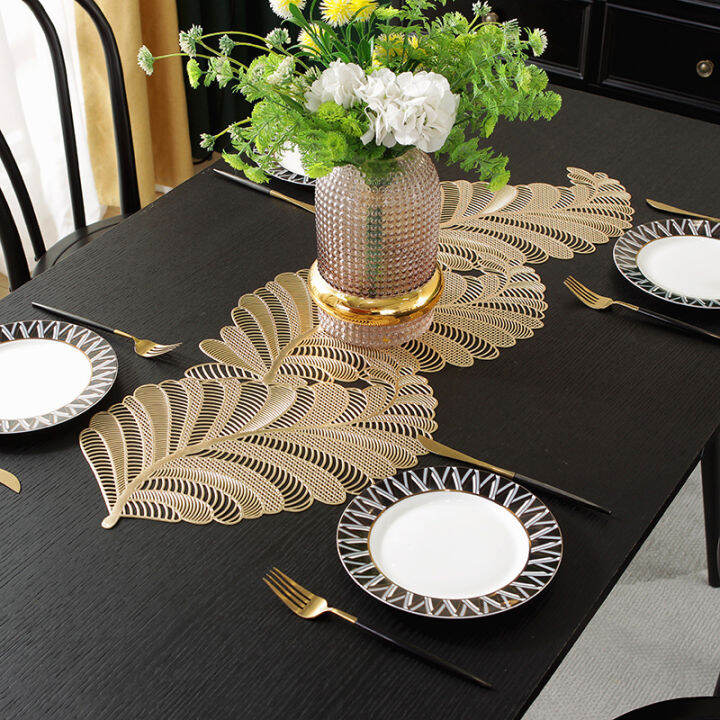 Loftyan Metallic Table Runner with Hollow Out Design 13 x 36" Leaves Morden Dining Table