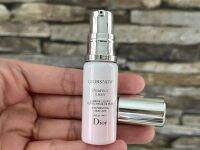 ครีมรองพื้น Diorsnow Perfect Light Skin Perfecting Liquid Light SPF 25 PA+ 7ml.