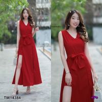 ME14384 Jumpsuit จั๊มสูทขาสั้น คอวีแขนกุด ติดกระดุมจีนด้านหน้า ดีเทลแต่งผ่ายาวผ่าด้านหน้า ขาสั้นด้านใน มีซิปซ่อนด้านหลัง มีโบว์แยก 1 เส้น งานผ้าไหมอิตาลี สวยเก๋เซ็กซี่ จริงๆจ้า หมดเทศกาลตรุษจีน ก้ใส่เที่ยวต่อได้เลยจร้าาา