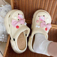 Hello Kitty Crocs สำหรับผู้หญิงรองเท้าแตะชายหาดแฟชั่นระบายอากาศได้ลำลอง