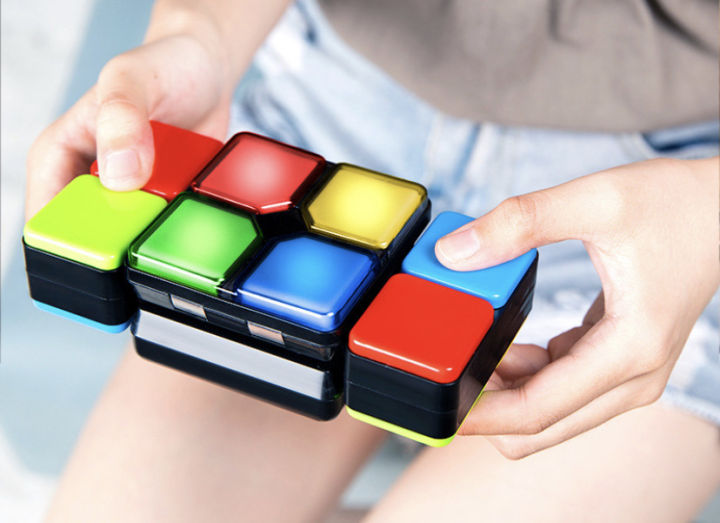 แถม-ถ่าน-ไขควง-rubik-music-รูบิคมิวสิค-พลิก-สลับ-หมุน-มีเสียงเพลง-และไฟ