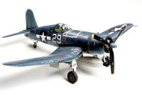 Tamiya โมเดลฮอยส์ชุดก่อสร้างโมเดลเครื่องบิน F4U-1A โมเดลเครื่องบิน1/72ของเล่น DIY