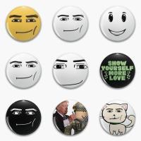 Man Face Winning Smile Soft Button Pin Customizable Decor Women Badge Lover Collar Brooch Cute Clothes Creative Jewelry Fashion Brooches Pins