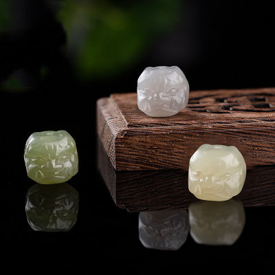 1 Pc Natural Nephrite Beads Hetian Jade Green White Carving Lion Head Single Separated Beads DIY celets Jewelry Accessories