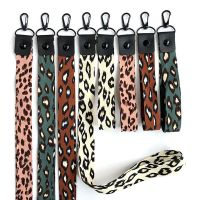 1Pc Leopard Pattern Phone Straps Lanyard For ID Card Keychain Phone Straps Keyring Smartphone Wrist Lanyards