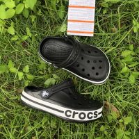 แท้จริง Crocs ชายและหญิง รองเท้าเด็ก รองเท้าชายหาด รองเท้าแตะ ถูกกว่าห้างสรรพสินค้า