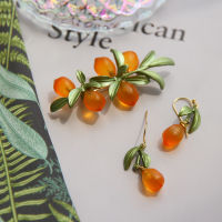 Orange Berry ~ Vintage Plant Green Leaves Mori Temperament Retro Earrings Fashion Women Jewelry Drop Ears Hook Accessories