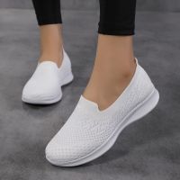 【CW】 2022 Women Sneakers Outdoor Breathable Sneakers Women Walking Shoes Women Loafers Chunky Sneakers Slip on Shoes Large Size 35 42