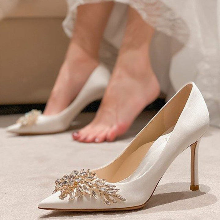 aokang-รองเท้าส้นสูงรองเท้าส้นสูง-รองเท้าแต่งงานใหม่สีไวน์แดงไข่มุกรองเท้าแต่งงานผู้หญิงรองเท้าเจ้าสาวรองเท้าแต่งงานสีแดง9cmรองเท้า-ผญ-แฟชั่น9339