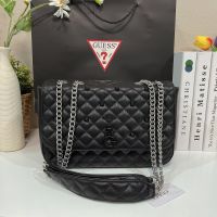 กระเป๋า Guess Crossbody bag Handbag กระเป๋าถือ กระเป๋าสะพาย กระเป๋าสะพายข้าง ของแท้ 100%