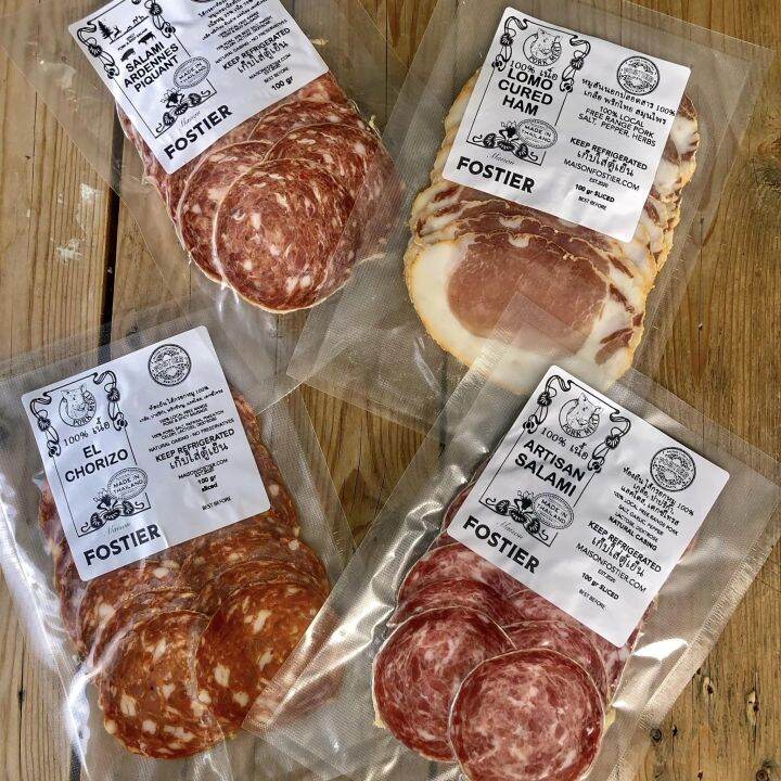 4 x 100 gr assorted charcuterie. sliced dry meats, salami, coppa, lomo