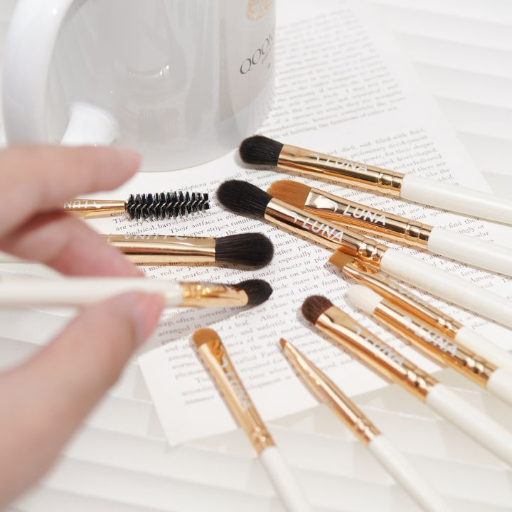 qoocos-luna-brush-set-เซตแปรงแต่งตา-11-ชิ้น-แปรงเขียนคิ้ว-แต่งตา-ทาปาก